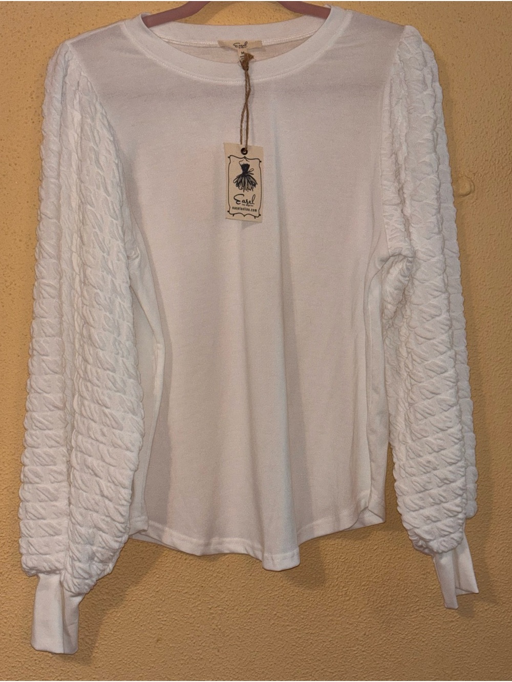 Easel Medium White Textured Balloon Sleeve Top NWT
